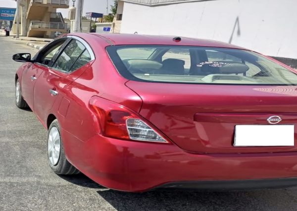 Nissan Sunny 2017