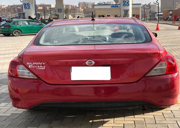 Nissan Sunny 2018