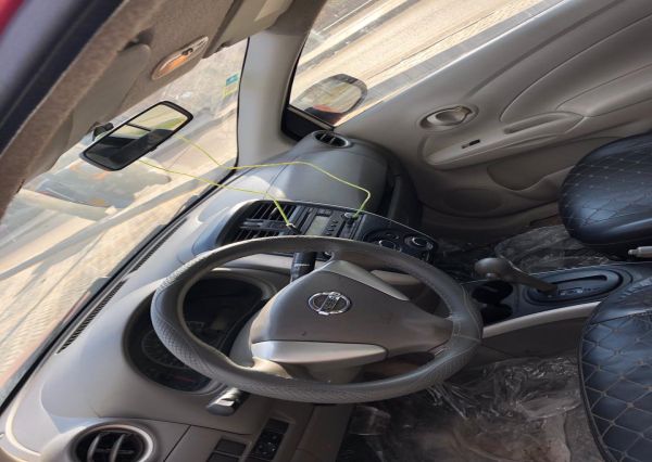 Nissan Sunny 2018