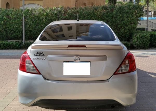 Nissan Sunny 2022