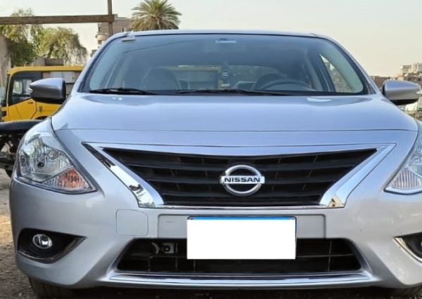 Nissan Sunny 2024