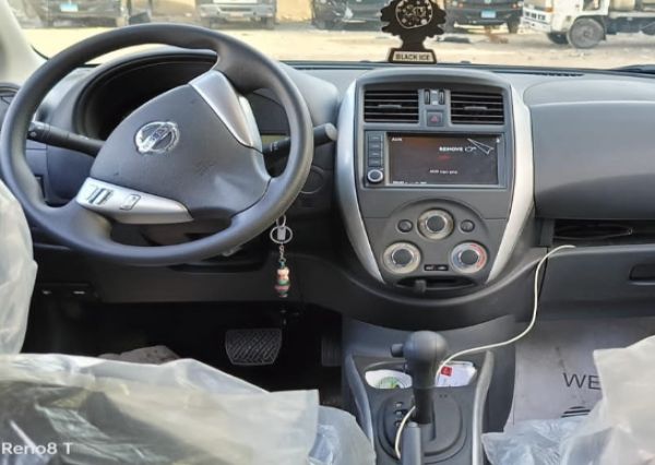 Nissan Sunny 2024