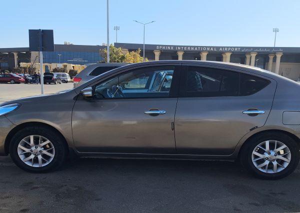 Nissan Sunny 2020