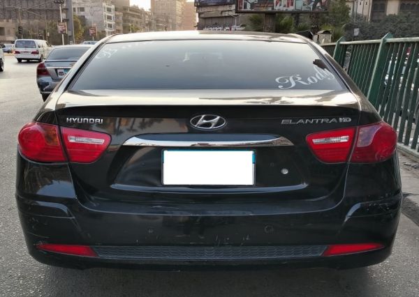 Hyundai Elantra HD 2023