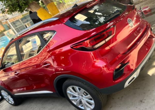 MG ZS 2025