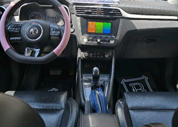 MG ZS 2022