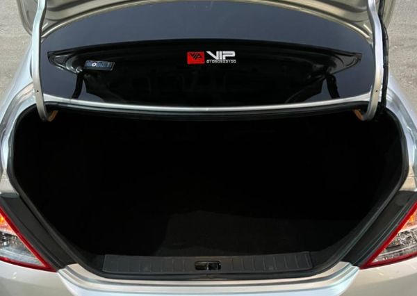 Nissan Sunny 2023