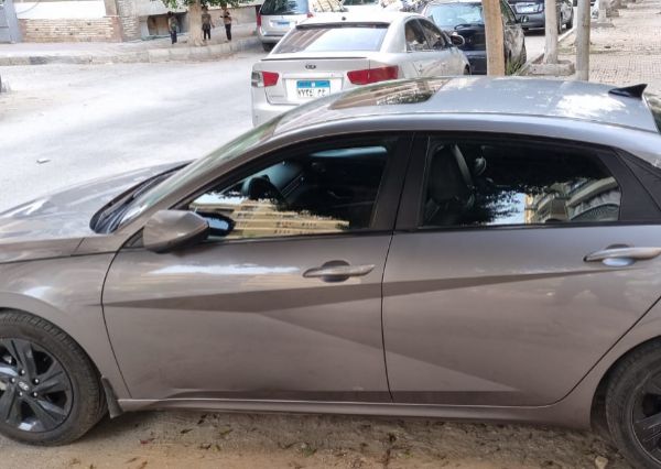 هيونداي إلنترا سي ان 7 2021