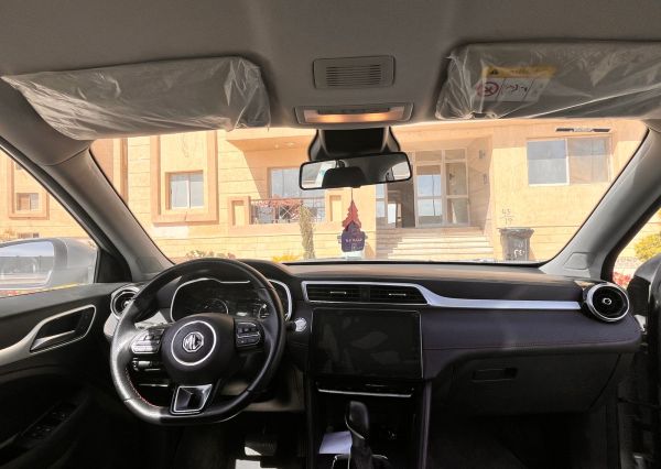 إم جي زد اس 2024