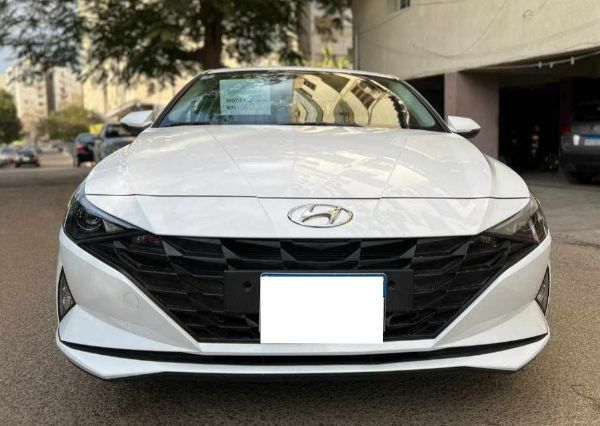 Hyundai Elantra CN7 2022