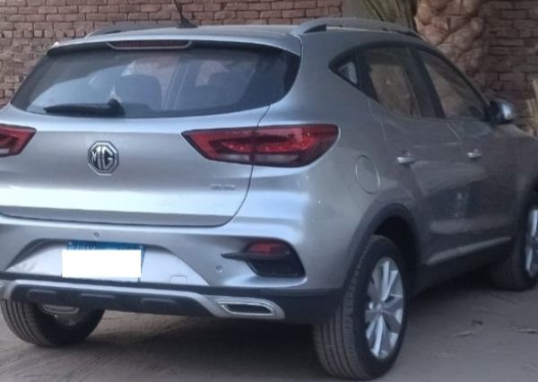 MG ZS 2025