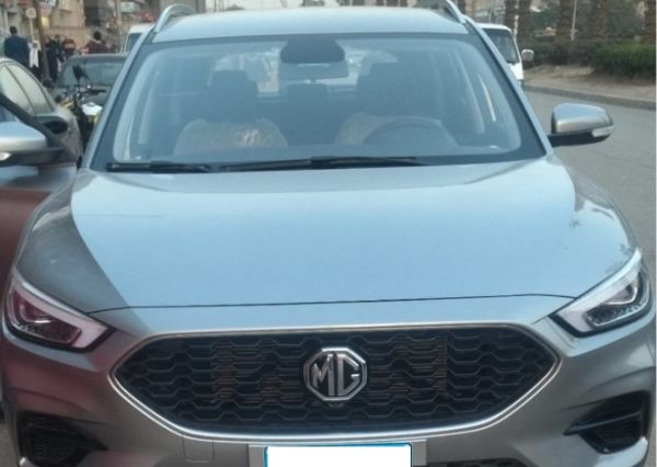 MG ZS 2025