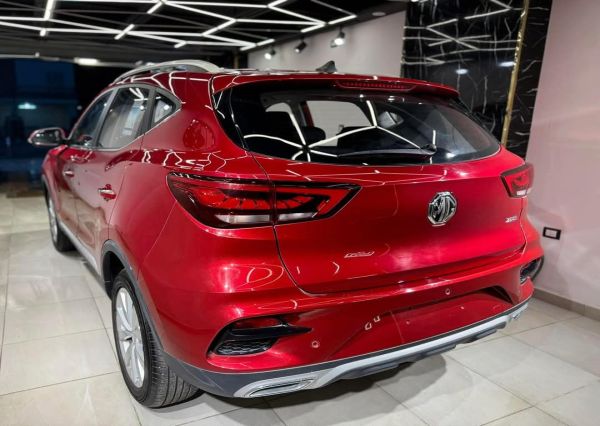 MG ZS 2025