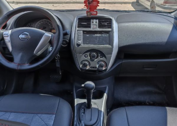 Nissan Sunny 2024