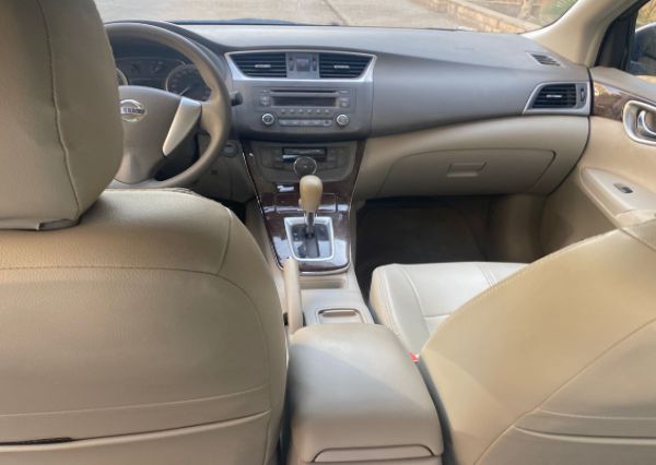 Nissan Sentra 2018