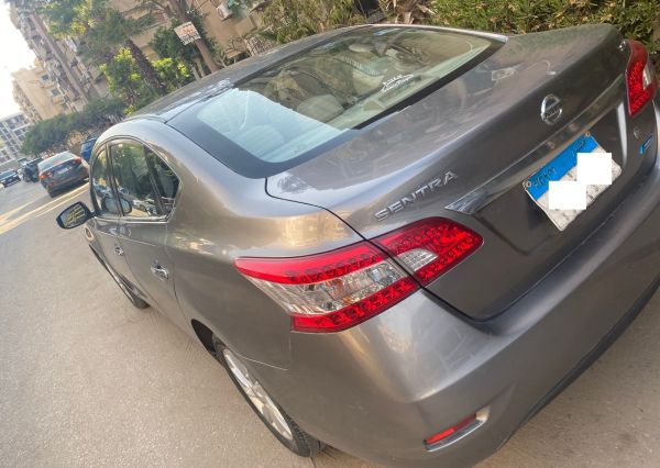 Nissan Sentra 2018
