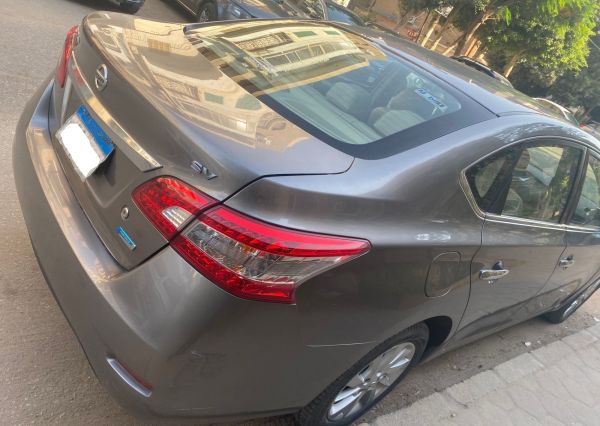 Nissan Sentra 2018
