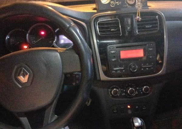 Renault Logan 2017