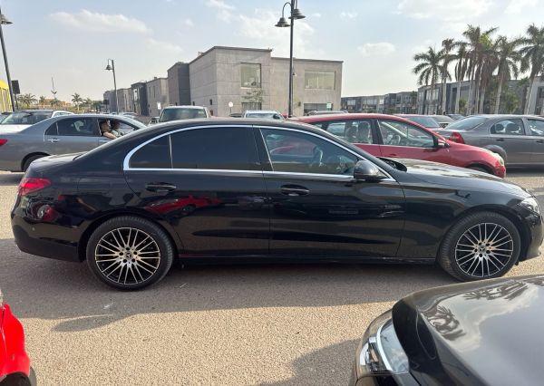 Mercedes C180 2023