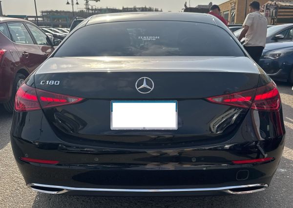 Mercedes C180 2023
