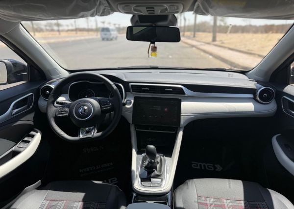 MG ZS 2027